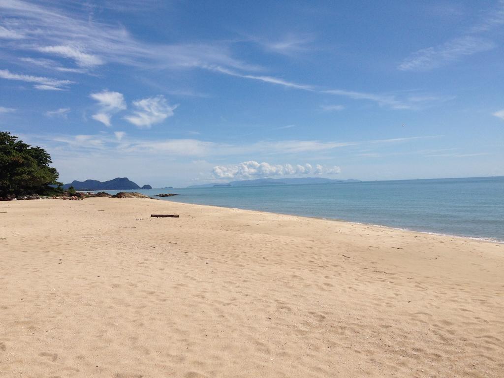 Sea Breeze House, Naiplao Beach Khanom Room photo