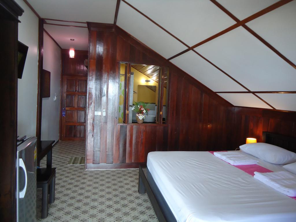 Sea Breeze House, Naiplao Beach Khanom Exterior photo